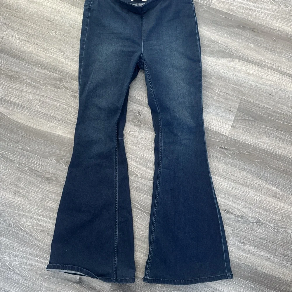 We The Free Dark Blue Flare Jeans - Picture 3 of 4